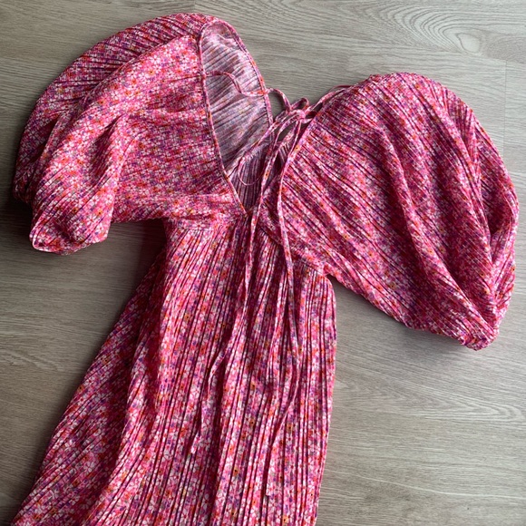 Zara Pink Floral Dress - Picture 3 of 5